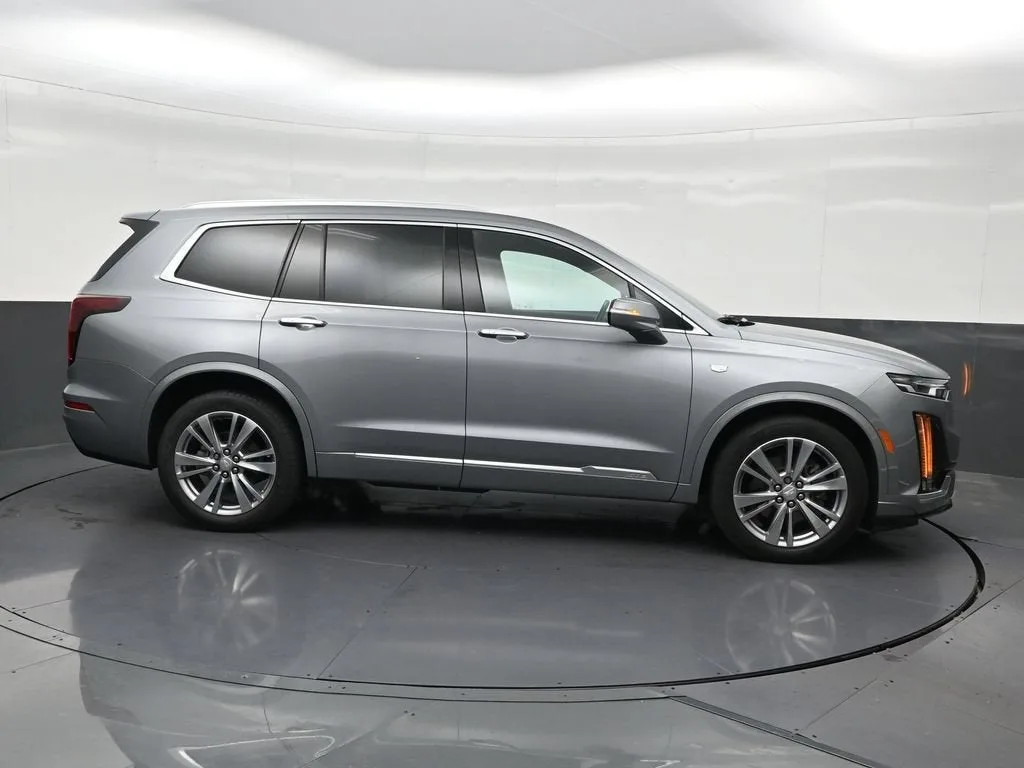 2024 Cadillac XT6 Premium Luxury photo 7