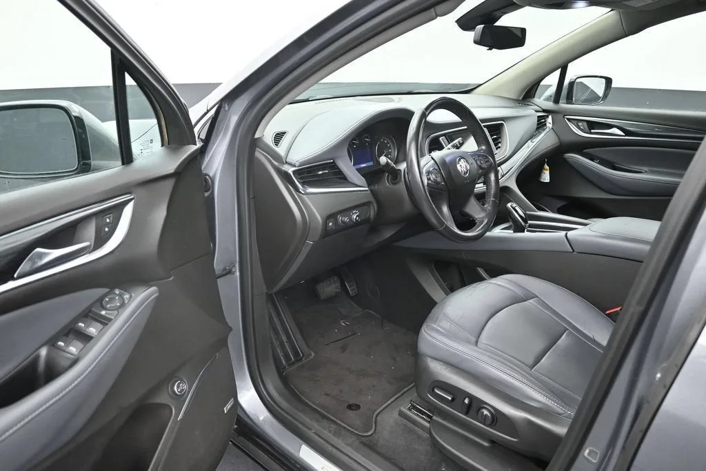 2020 Buick Enclave Essence photo 10