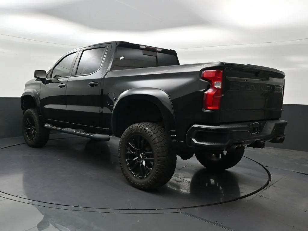 2020 Chevrolet Silverado 1500 LT Trail Boss photo 3
