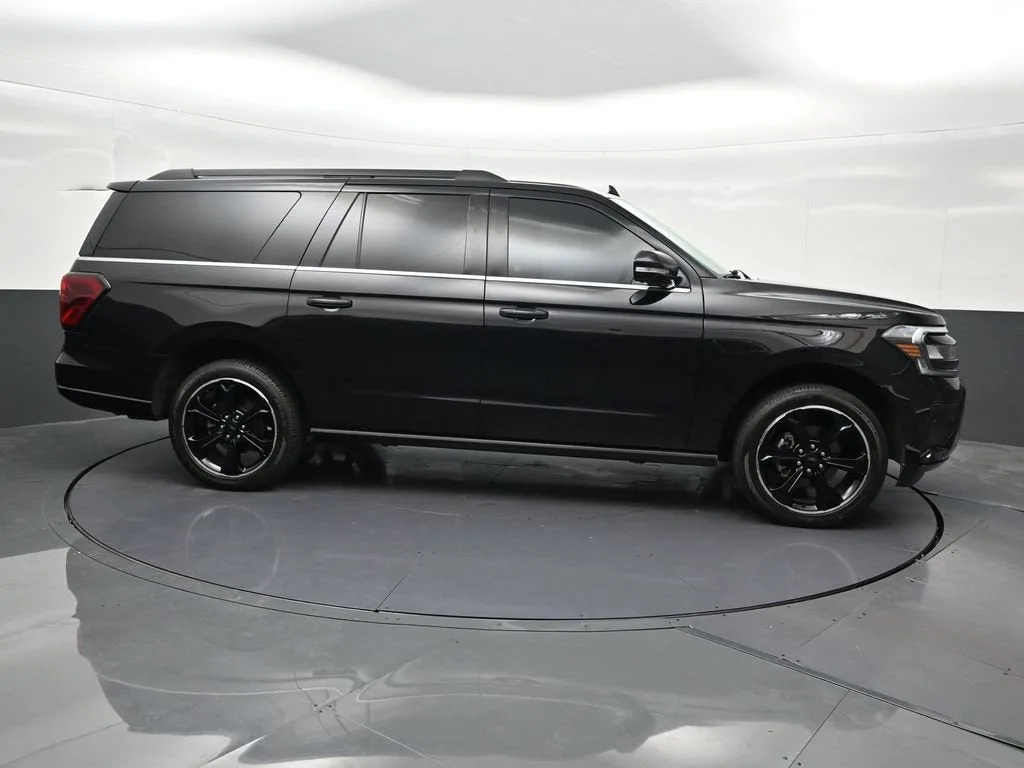 2024 Ford Expedition Max Limited photo 7