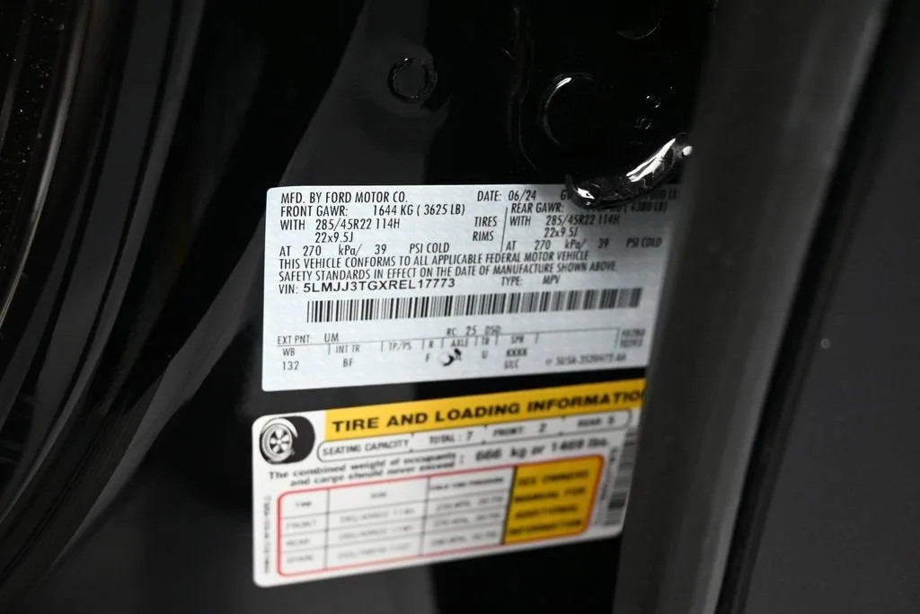 2024 Lincoln Navigator Black Label L photo 9