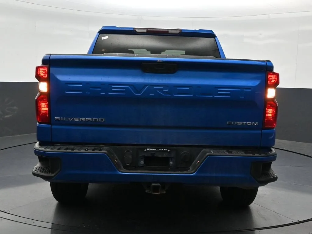 2024 Chevrolet Silverado 1500 Custom photo 4