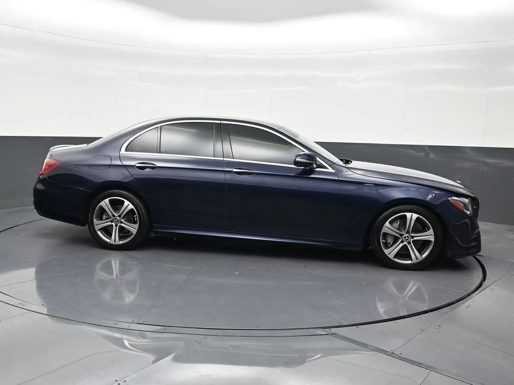 2020 Mercedes-Benz E 350 E 350 photo 6