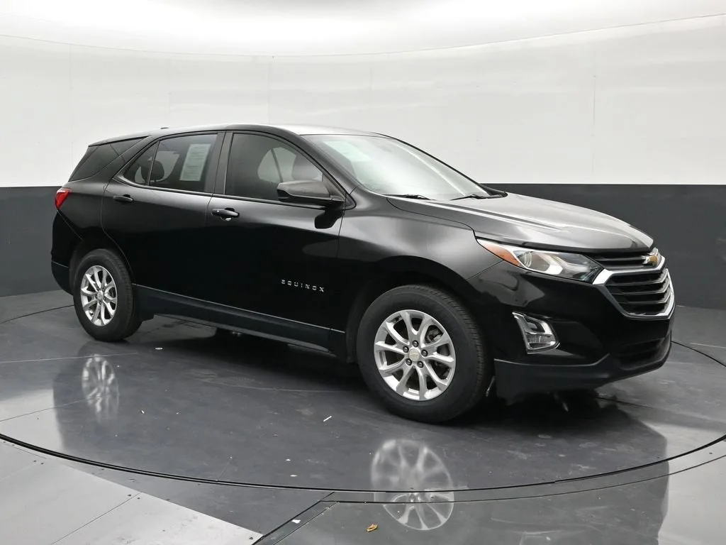 2020 Chevrolet Equinox LS photo 7
