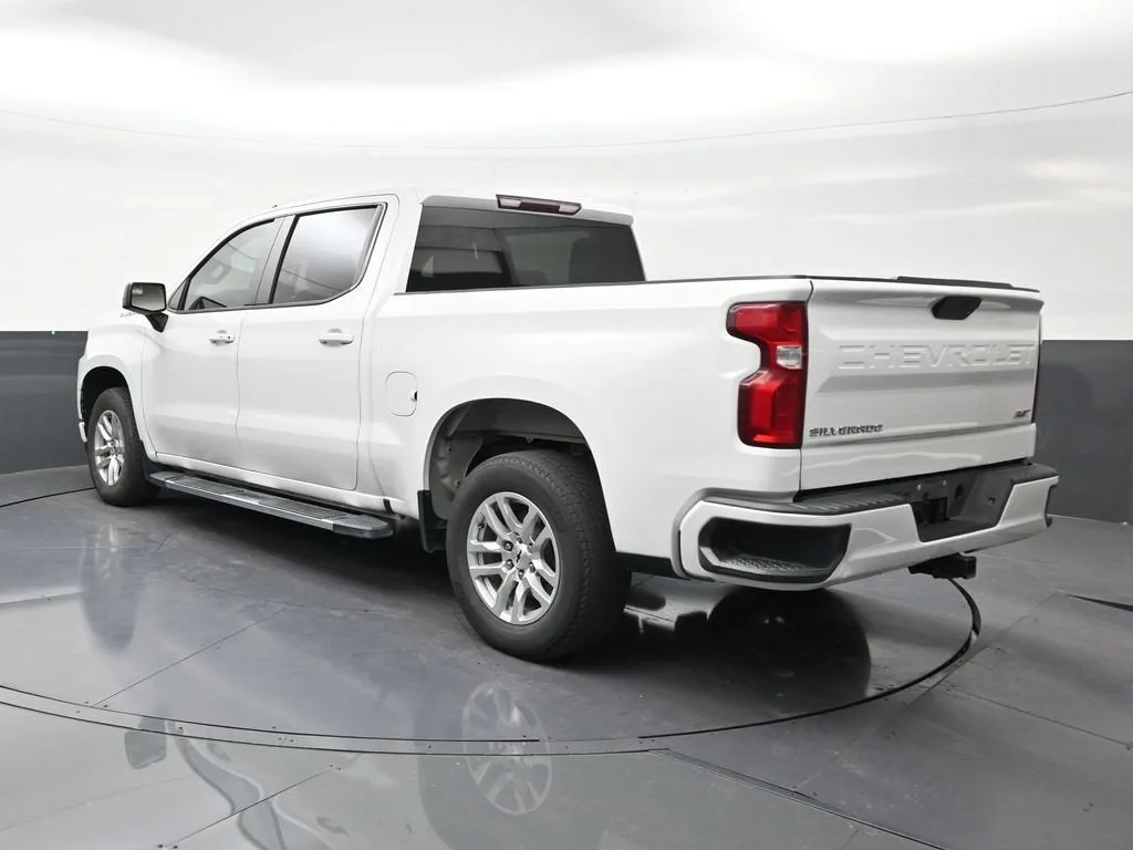 2020 Chevrolet Silverado 1500 RST photo 3