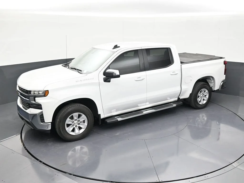 2021 Chevrolet Silverado 1500 LT photo 12