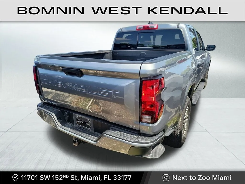 2023 Chevrolet Colorado LT photo 4