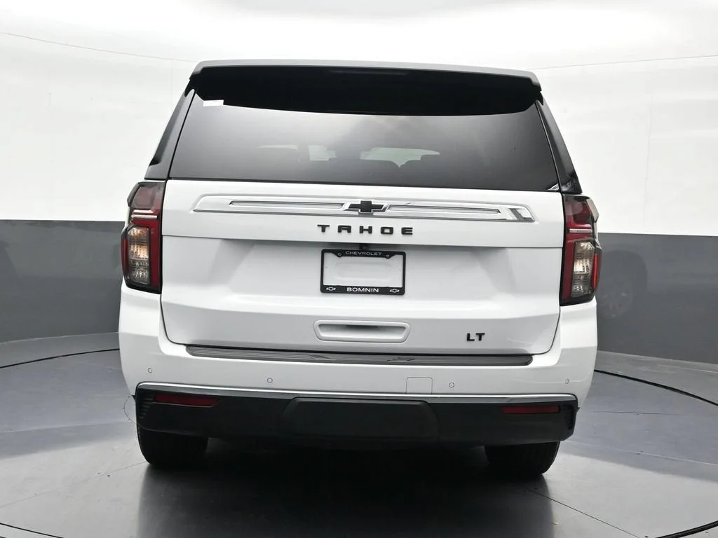 2024 Chevrolet Tahoe LS photo 4