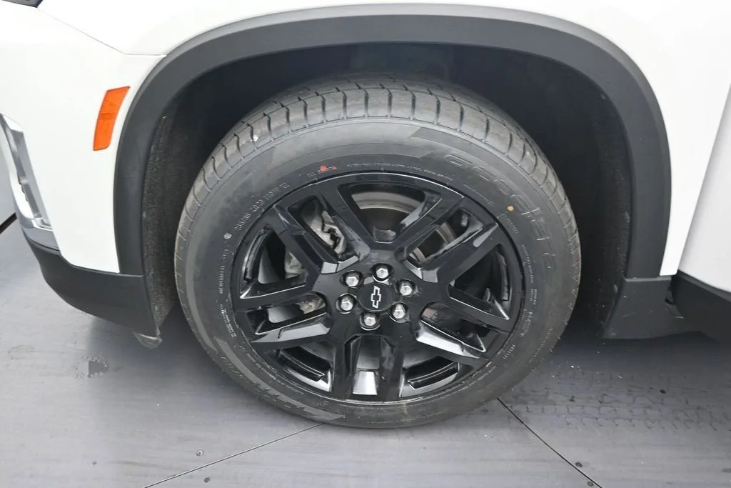 2022 Chevrolet Traverse LT Cloth photo 9