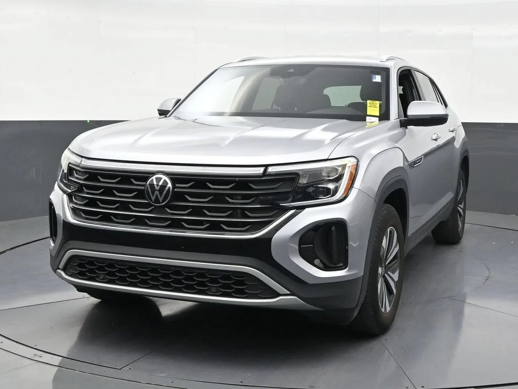 2024 Volkswagen Atlas Cross Sport 2.0T SE photo 8