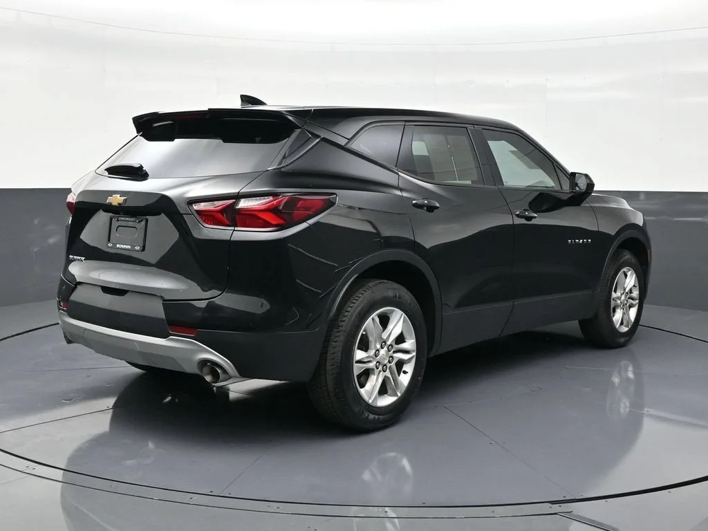 2019 Chevrolet Blazer 4DR FWD LT photo 5
