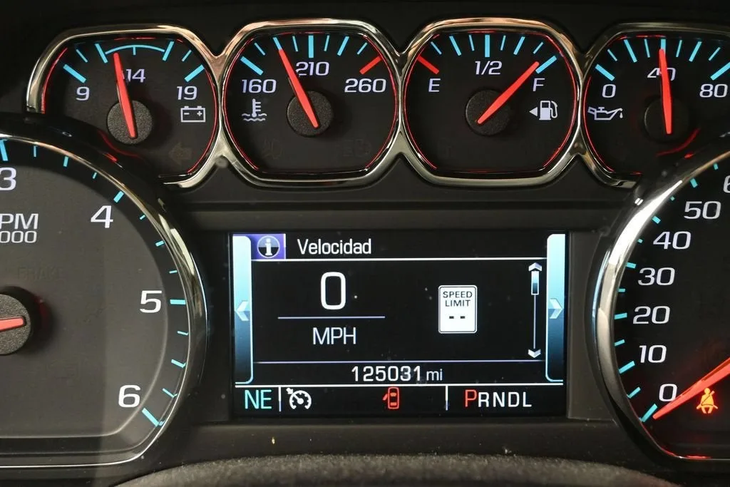 2020 GMC Yukon SLT photo 12