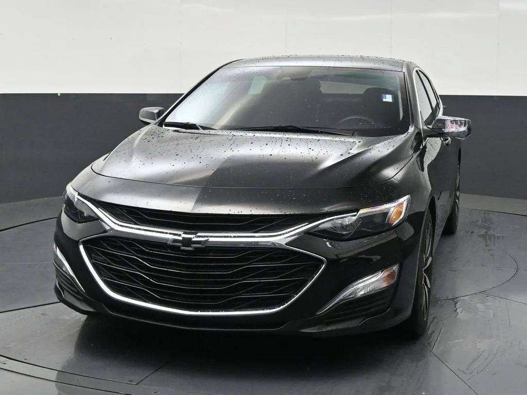2024 Chevrolet Malibu RS photo 8