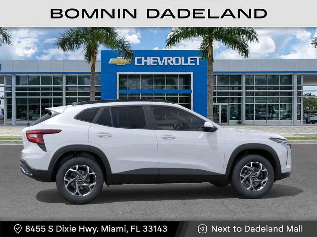 2026 Chevrolet Trax LT photo 5