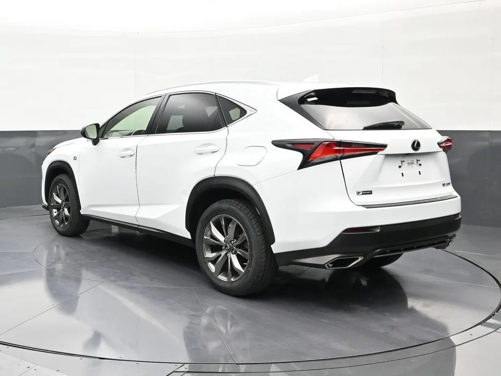 2021 Lexus NX 300 F SPORT photo 3