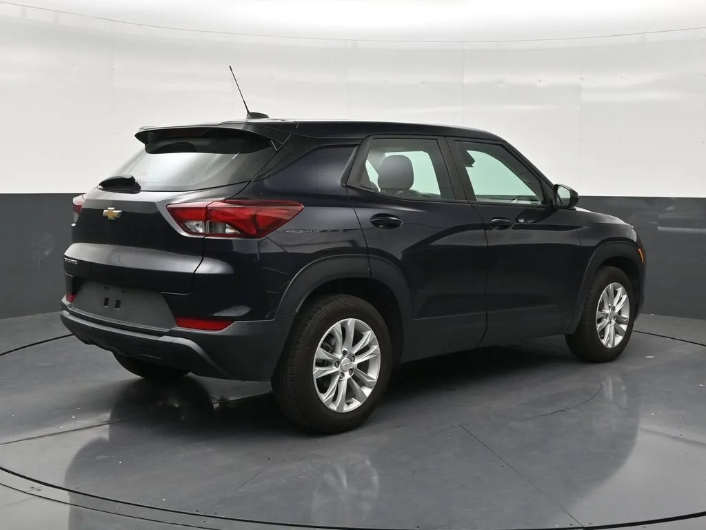 2021 Chevrolet Trailblazer LS photo 5