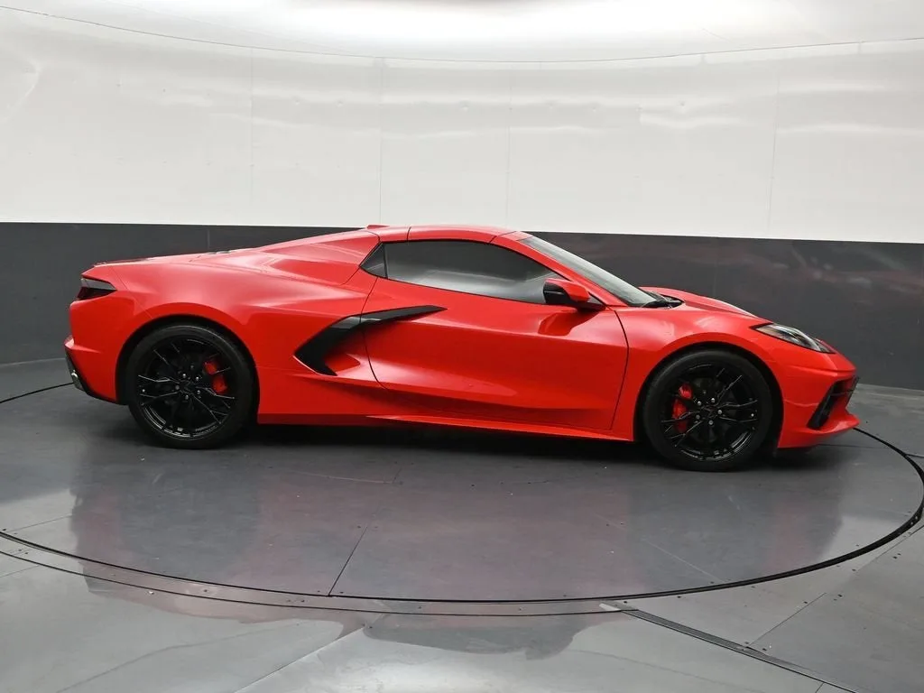 2025 Chevrolet Corvette Stingray 1LT photo 7