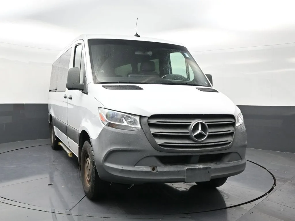2020 Mercedes-Benz Sprinter 2500 Standard Roof I4 photo 7