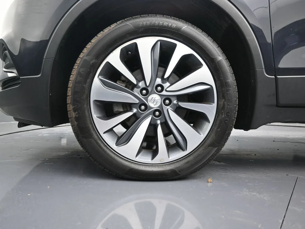 2022 Buick Encore Preferred photo 9