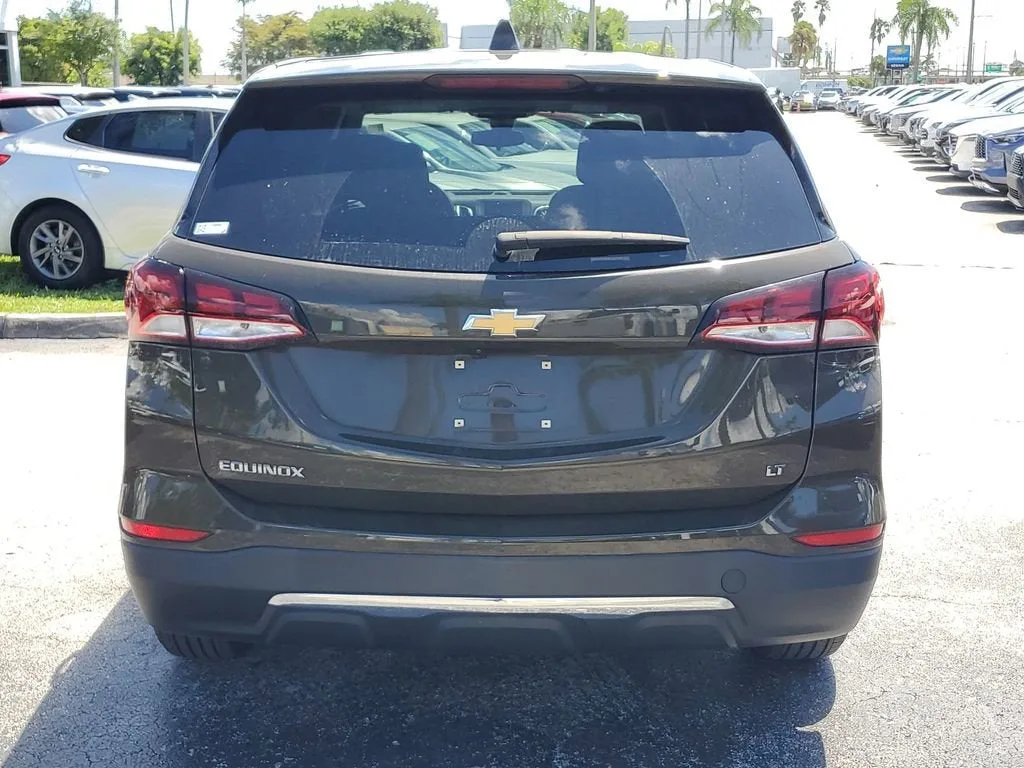 2023 Chevrolet Equinox LT photo 6