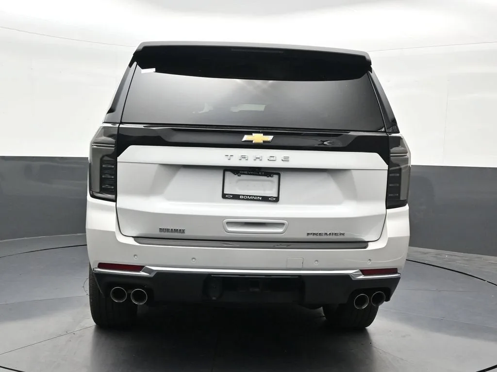 2025 Chevrolet Tahoe Premier photo 4
