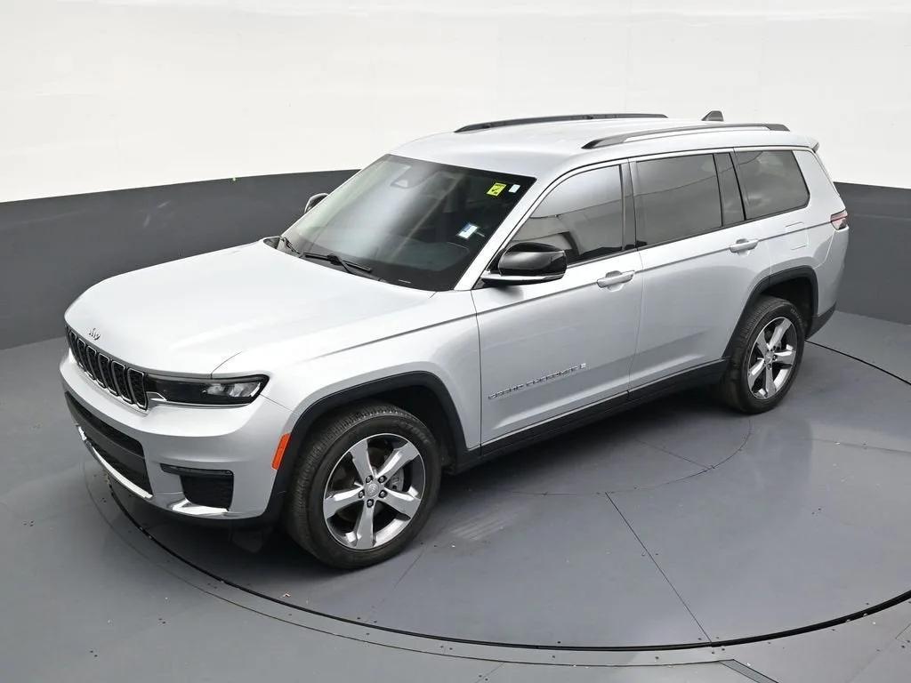 2021 Jeep Grand Cherokee L Limited 4x2 photo 13