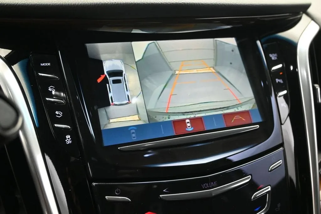 2019 Cadillac Escalade Standard photo 10