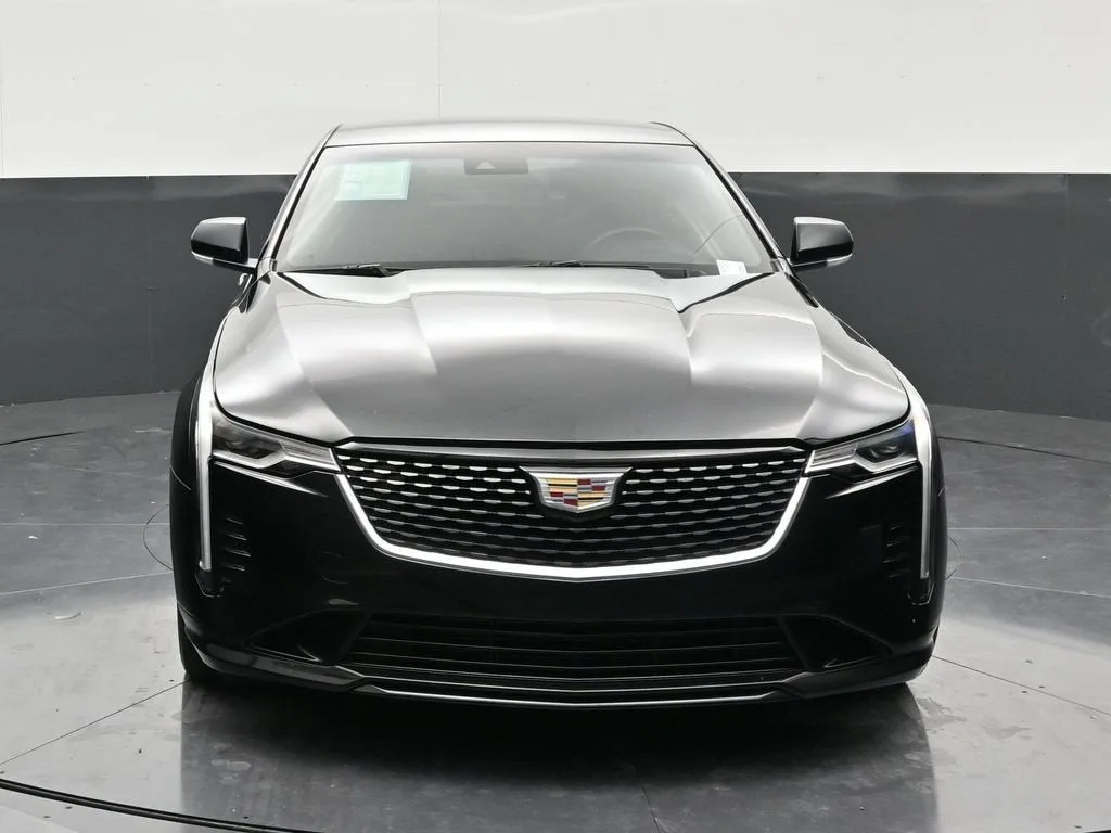 2024 Cadillac CT4 Luxury photo 8