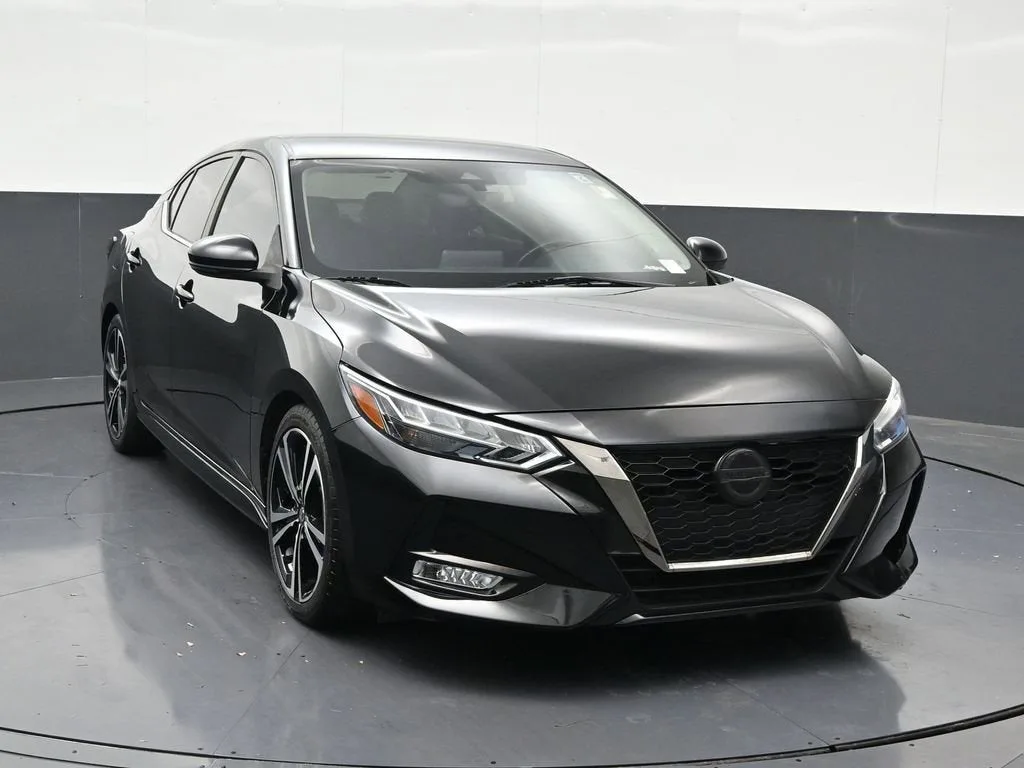 2022 Nissan Sentra SR Xtronic CVT photo 8
