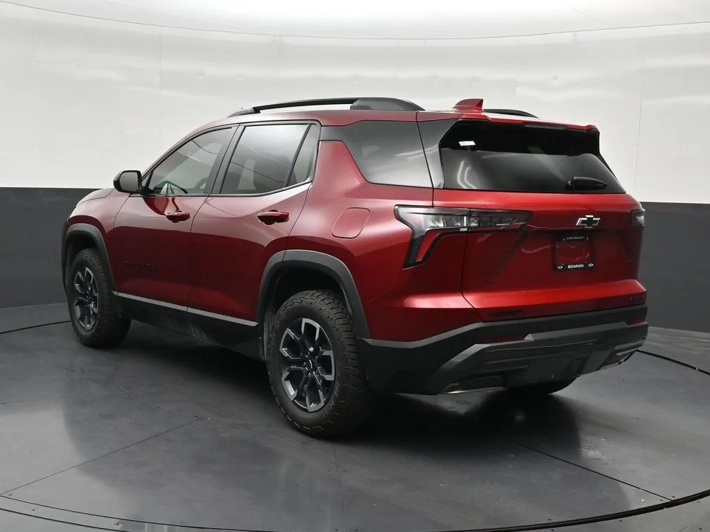 2026 Chevrolet Equinox ACTIV photo 3