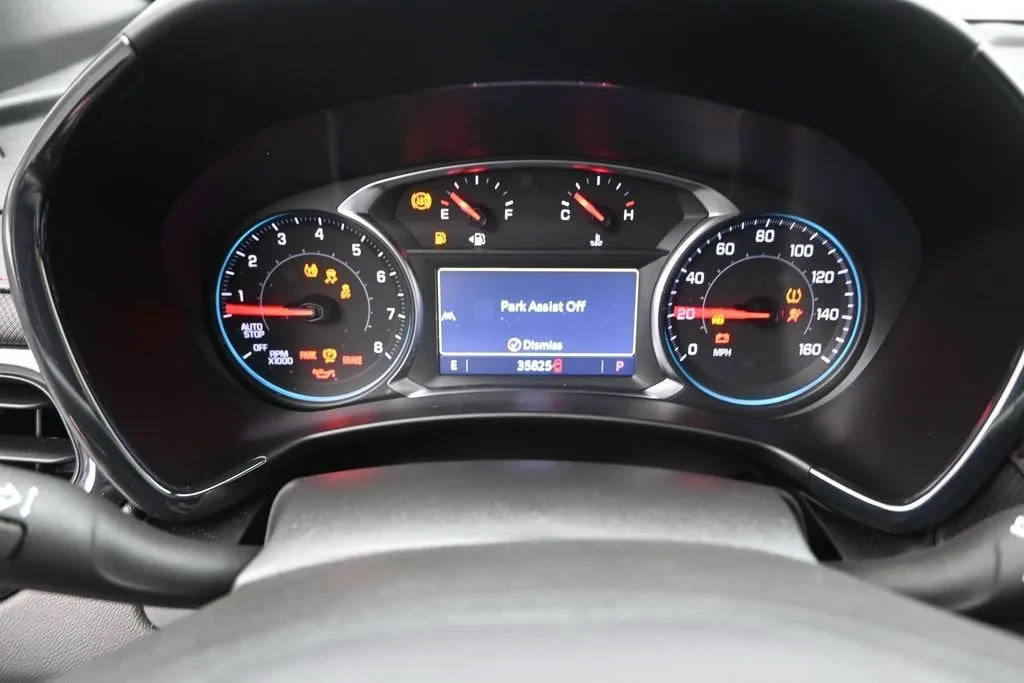 2023 Chevrolet Equinox RS photo 11