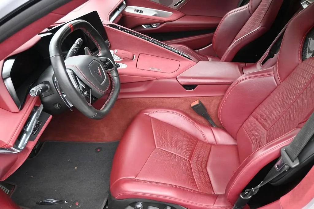 2020 Chevrolet Corvette Stingray 3LT photo 12