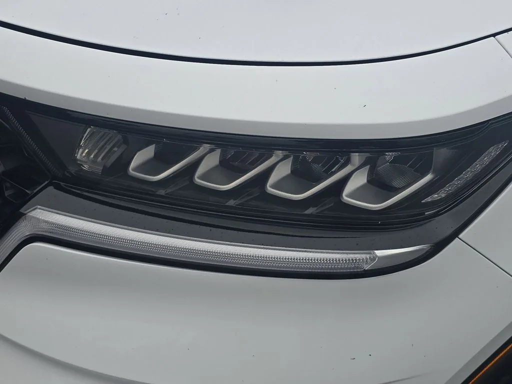 2022 Kia Sorento S photo 9