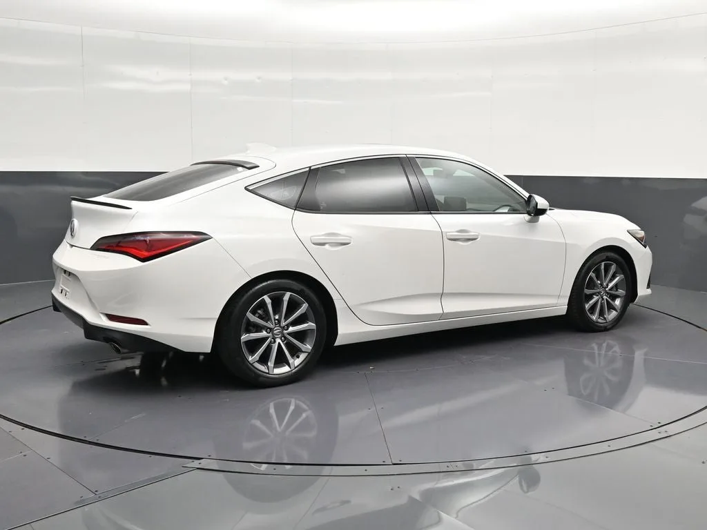 2023 Acura Integra Base photo 3