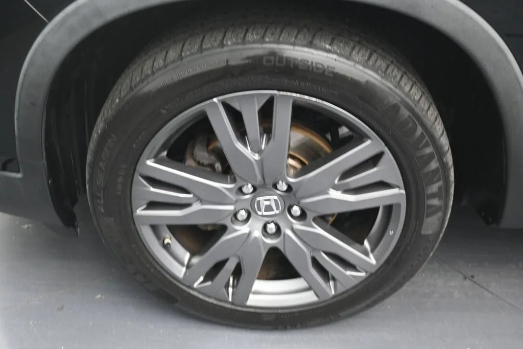 2020 Honda Passport EX-L photo 9
