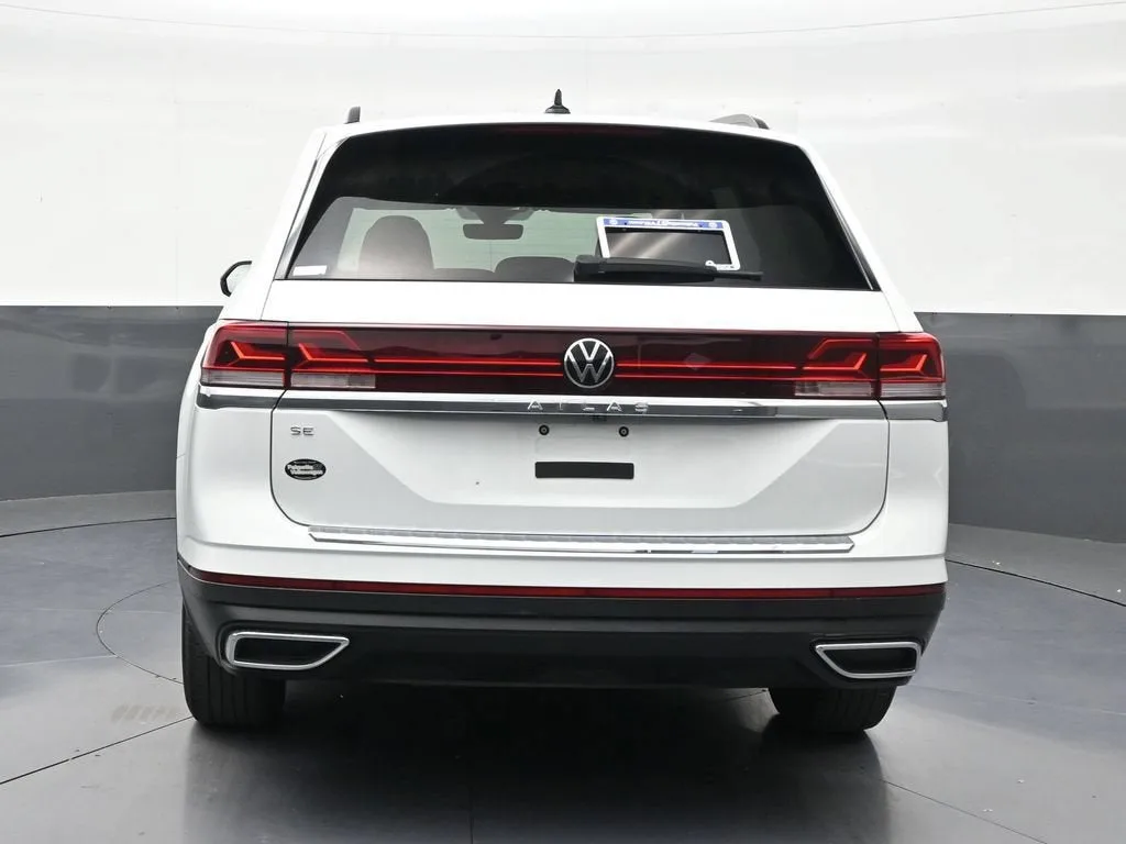 2025 Volkswagen Atlas 2.0T SE photo 4