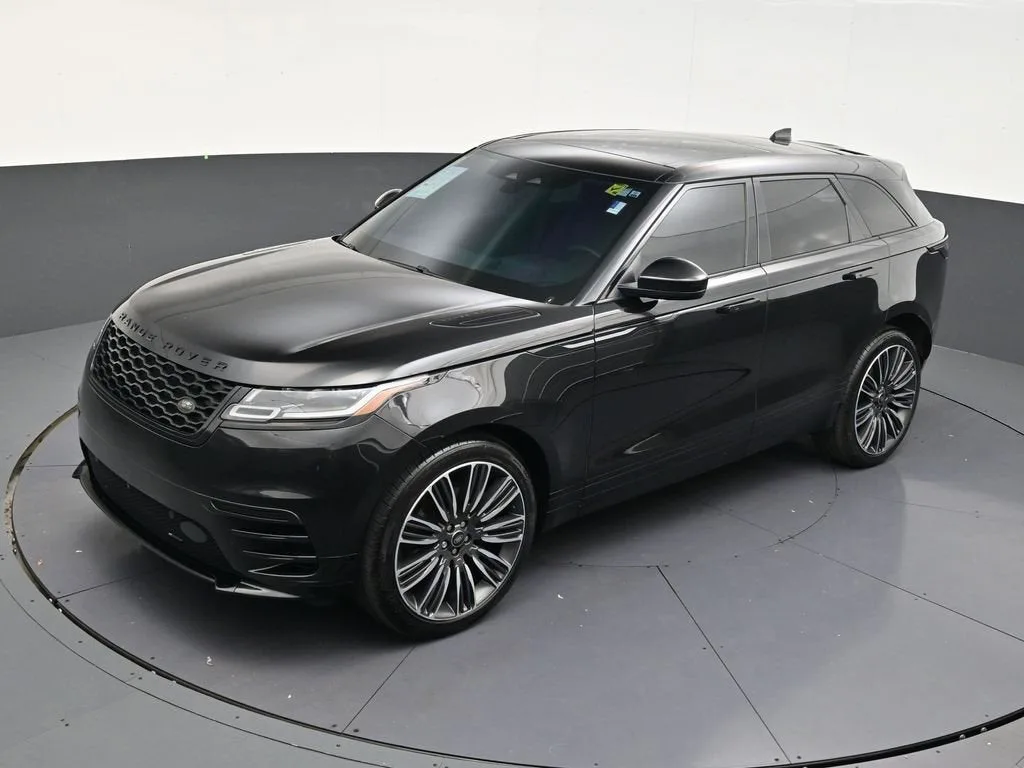 2022 Land Rover Range Rover Velar R-Dynamic S photo 9