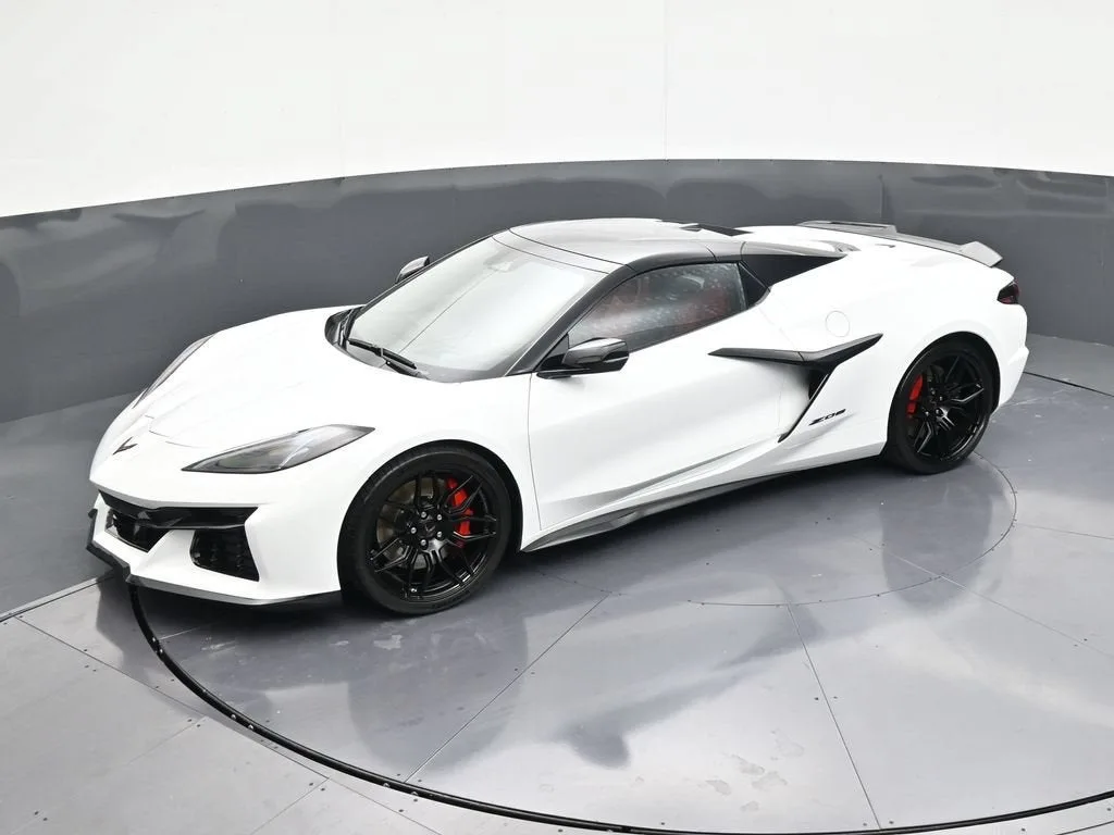 2026 Chevrolet Corvette Z06 1LZ photo 9