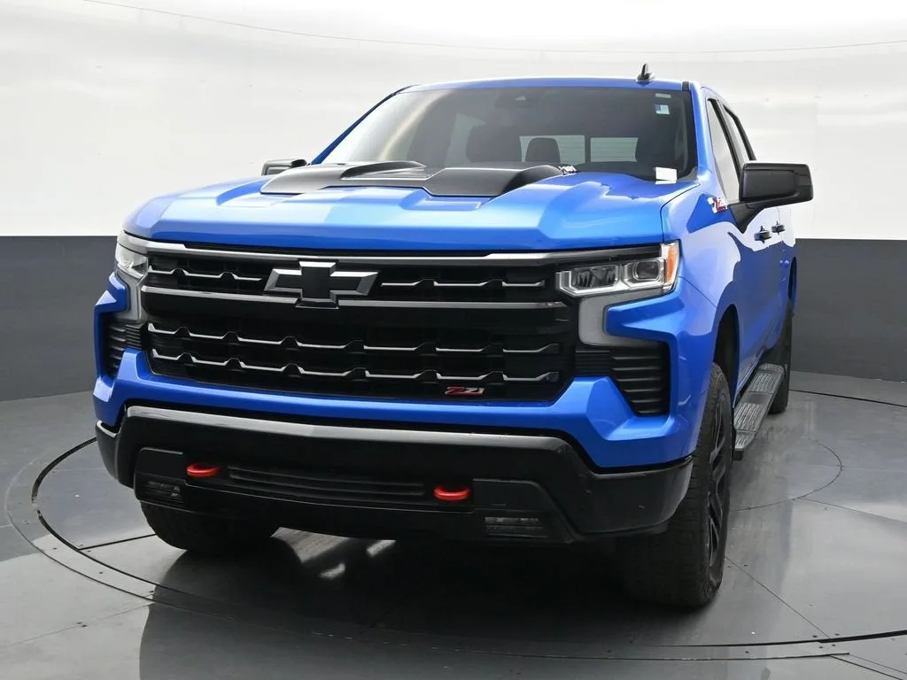 2025 Chevrolet Silverado 1500 LT Trail Boss photo 8
