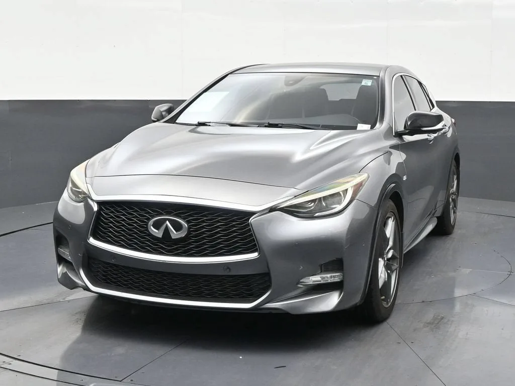 2019 INFINITI QX30 SPORT photo 9