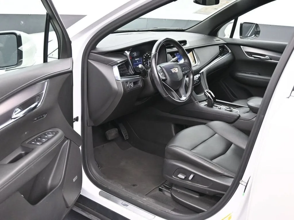 2021 Cadillac XT6 Luxury photo 11
