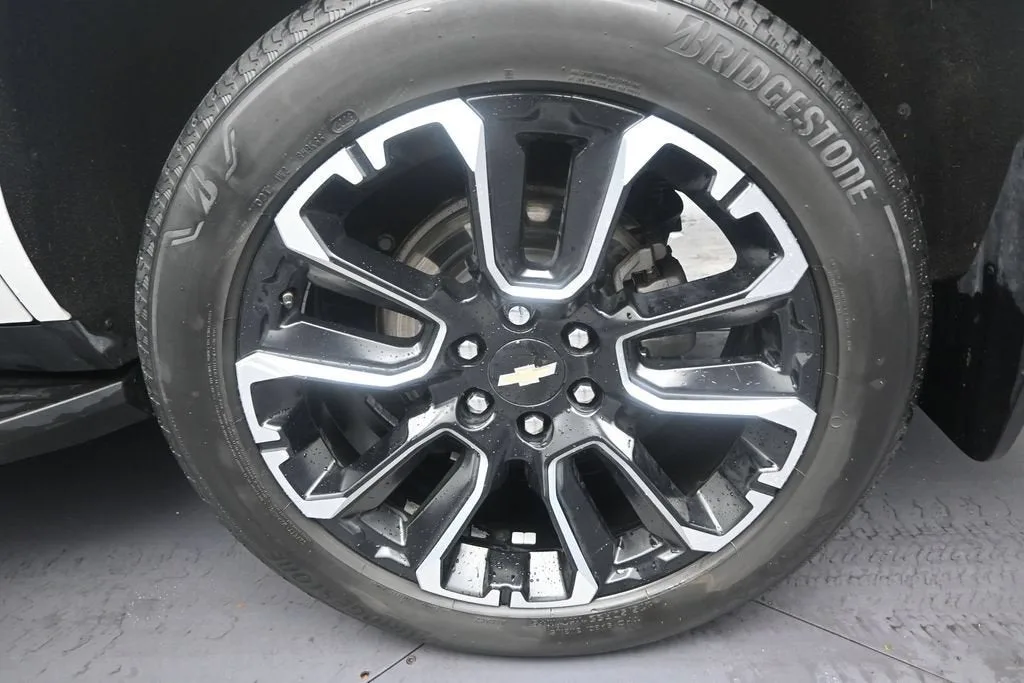 2022 Chevrolet Tahoe High Country photo 10