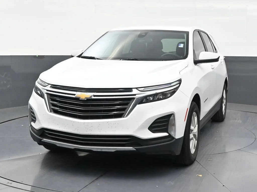 2023 Chevrolet Equinox LT photo 8