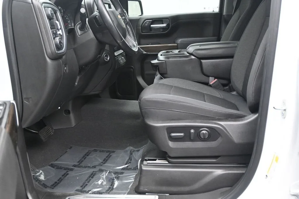 2022 Chevrolet Silverado 1500 LTD LT photo 12