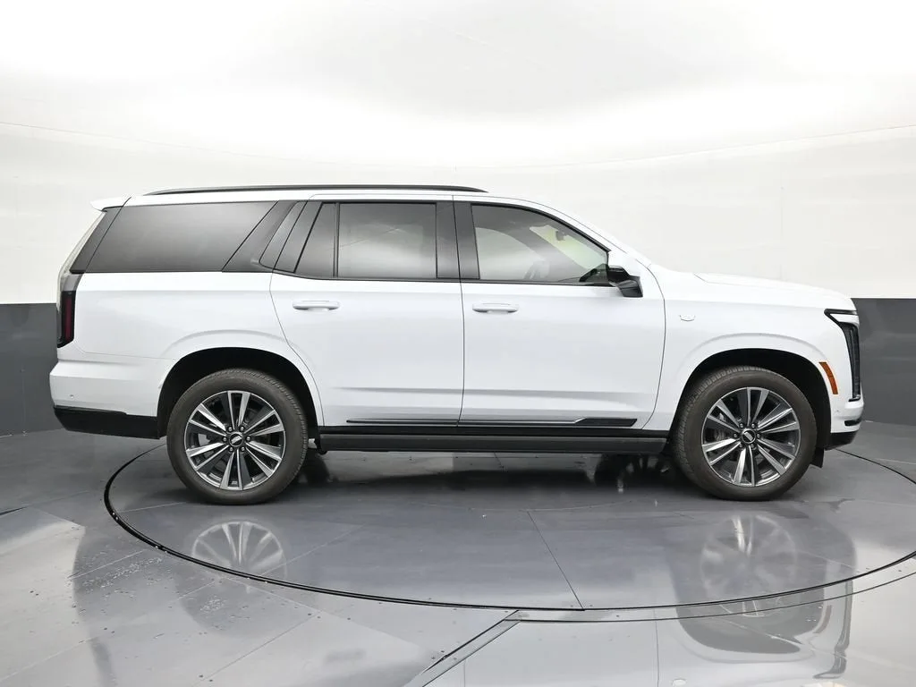2026 Cadillac Escalade Sport photo 6