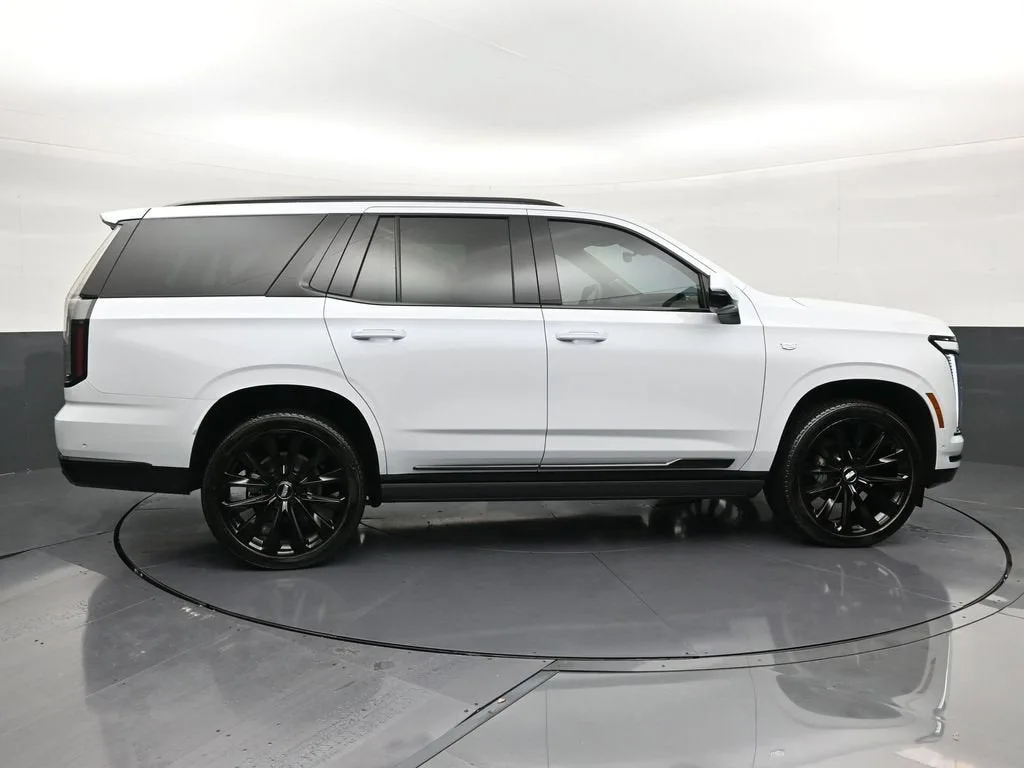 2026 Cadillac Escalade Platinum Sport photo 6