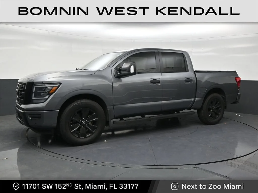 2023 Nissan TITAN
