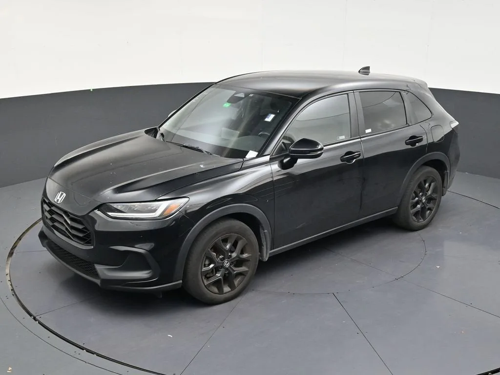 2024 Honda HR-V 2WD Sport photo 12