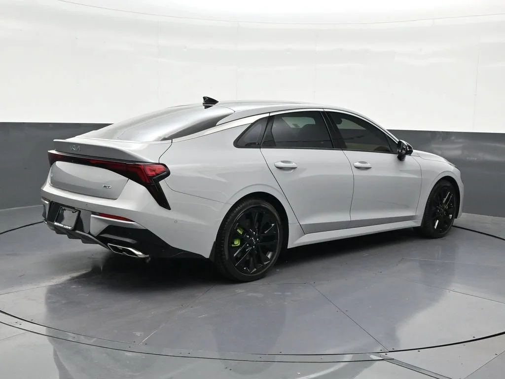 2026 Kia K5 GT photo 5
