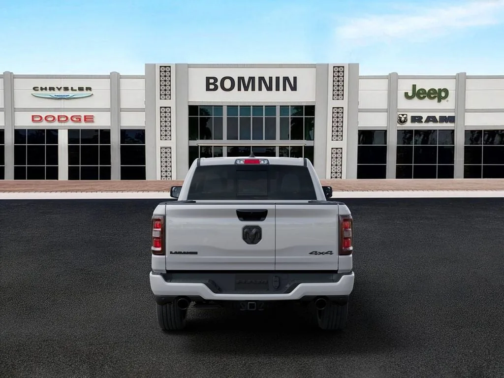 2026 RAM 1500 Laramie photo 7